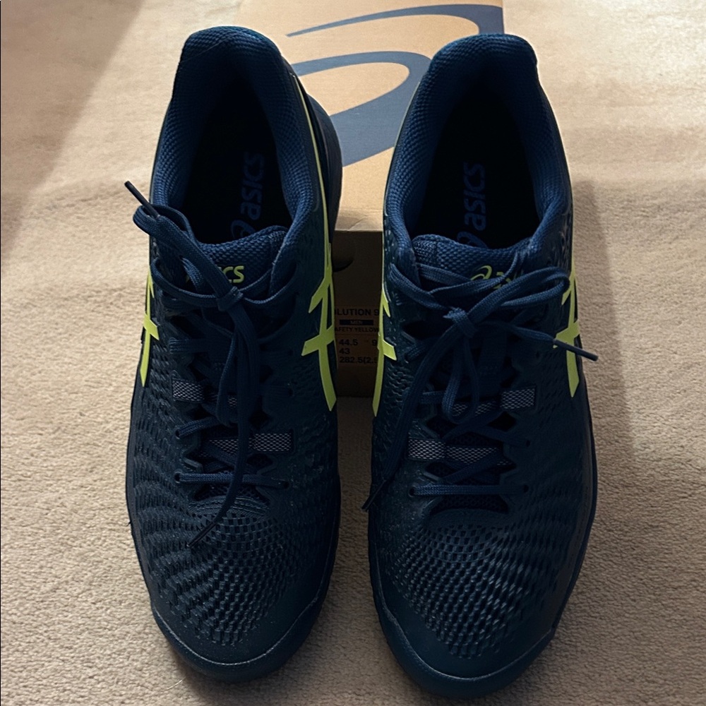 Men’s Asics Dark Blue and Bright Yellow Court Shoes - Picture 3 of 6